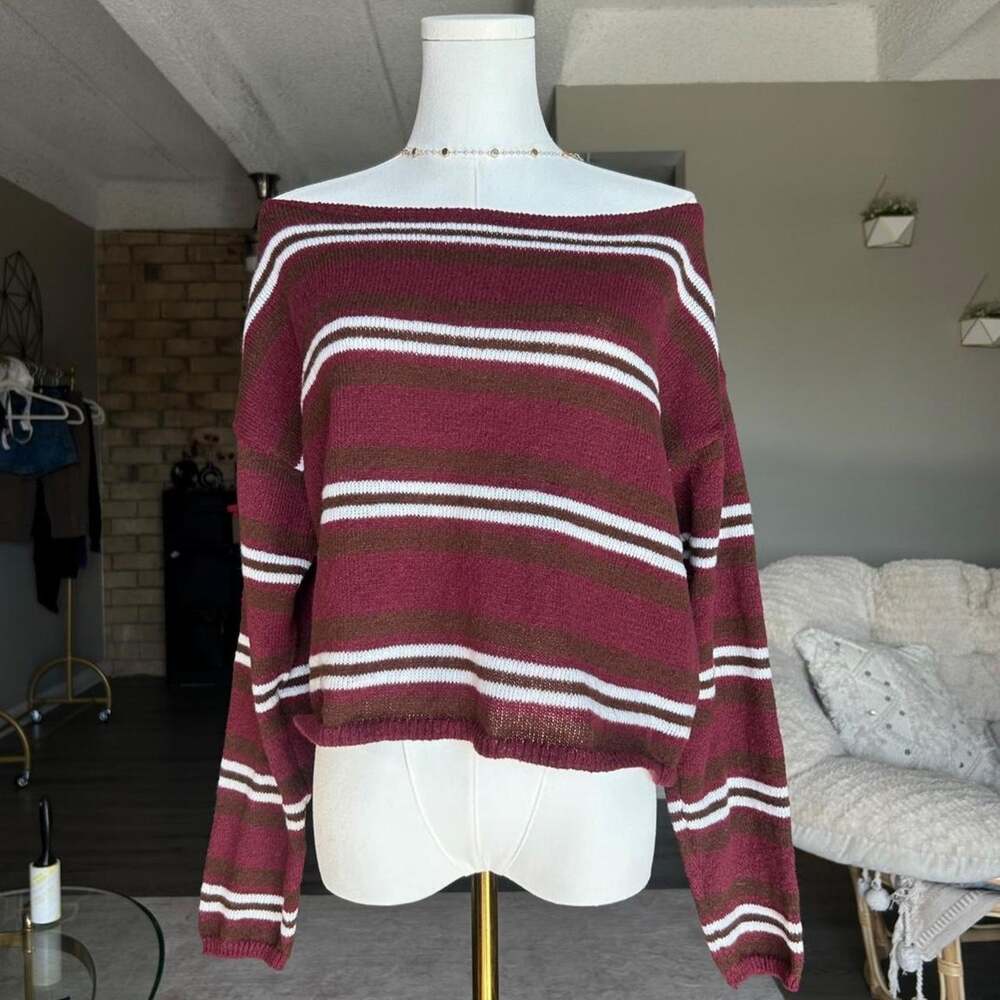 Rsq off the shoulder burgundy sweater M